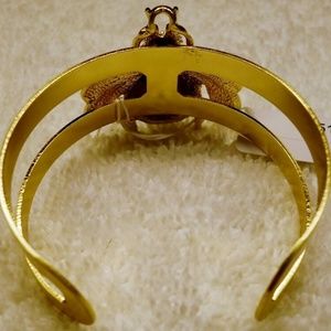 Amazon Collection Jewelry - Amazon Collection Gold/Crystal Bee Cuff Bracelet Amazon Collection Jewelry - Amazon Collection Gold/Crystal Bee Cuff Bracelet